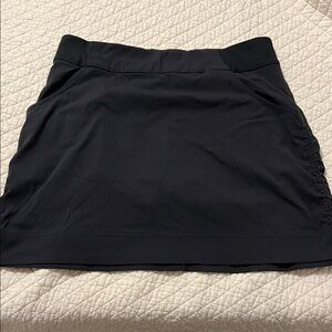 Columbia Women's Black Skort